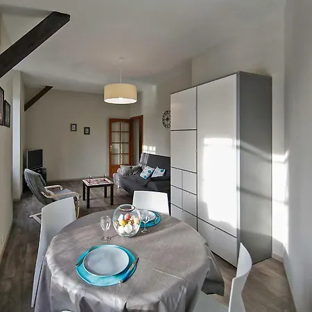 Le Rohan Centre Apartment